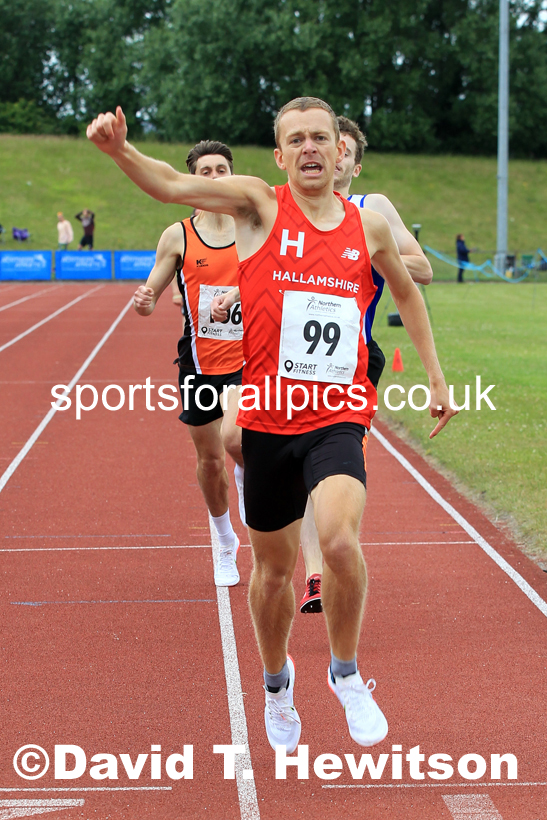 Senior mens 1500 metres, 2022 Northern Senior and Under-20 Champs., Wavertree Athletics Centre, Liverpool. Photo: David T. Hewitson/Sports for All Pics